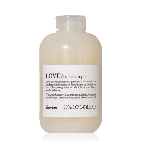 davines-love-curl-shampoo-shampooing-elastifiant-disciplinant-cheveux-ondules-boucles-a8004608257097